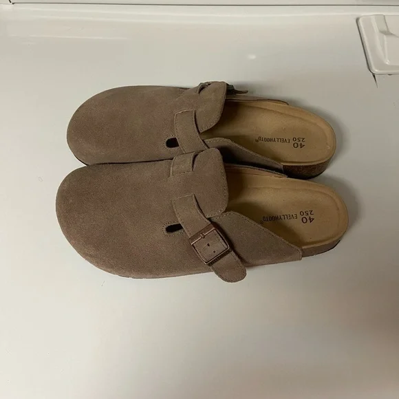 Tan Suede Clogs with Adjustable Buckle. Like new, only worn twice. So comfy! - Picture 5 of 9